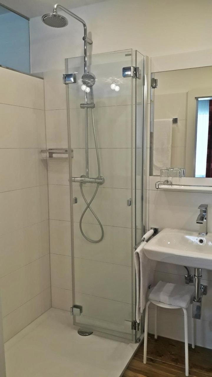 באד אישל Boutique Hotel Oase מראה חיצוני תמונה
